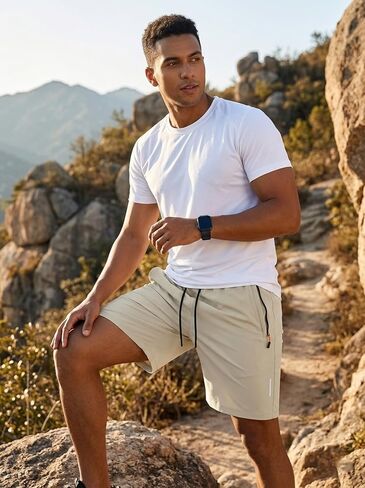 Men's Athletic Shorts with Zipper Pockets, Lightweight Gym Workout Shorts for Men, Quick-Dry Sporty Shorts with Drawstring in Kuwait