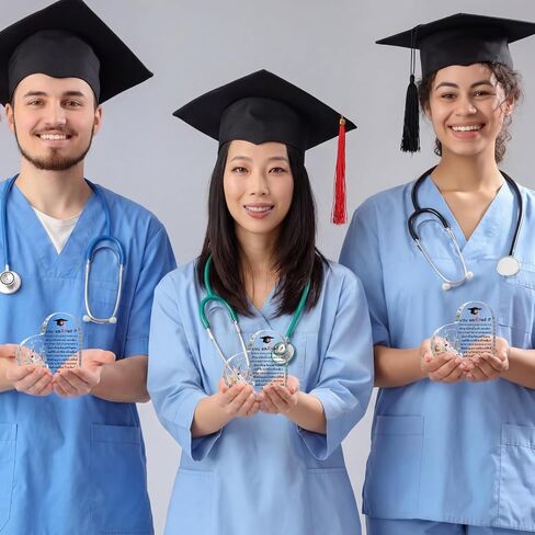 Lewtemi ممرضة هدية التخرج 2026 ممرضة مسجلة RN الهدايا محفورة الاكريليك حصل عليها علامة RN هدية التقدير RN هدية القلب التخرج الجدول المركزية تذكارات الديكور وزن الورق in Kuwait