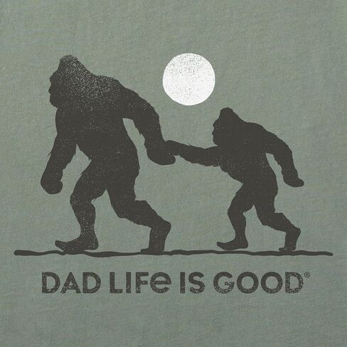 تي شيرت Life is Good للرجال لعيد الأب Crusher-Lite، تي شيرتات قطنية بأكمام قصيرة، Bigfoot Dad Life، Moss Green، M in Kuwait