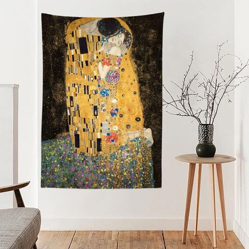 The Kiss, 1907 by Gustav Klimt Oil Painting Tapestry High-Definition Home Art Wall Hanging Blanket Interior Aesthetic Bedroom Dorm Cafe Decor, Unique Housewarming Birthday Gift (150 x 200cm / 59 x 79inch) in Saudi Arabia