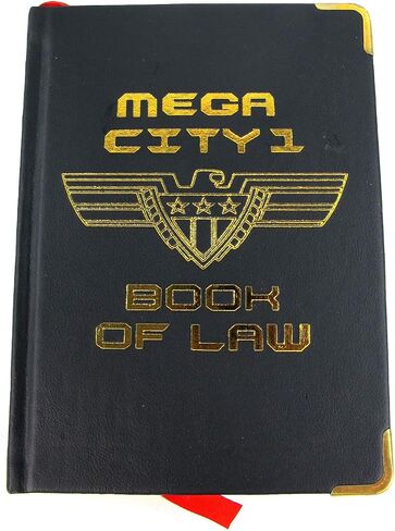 مجموعة من 3 قطع من كتاب شارة القانون لدعائم القاضي دريد بروبس in Kuwait