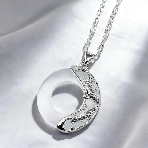 White Jade Necklace for Women, Koi Fish Circle Jade Pendant Necklace Harmony Good Fortune Round Pendant Healing Spiritual Jewelry Gifts for Mom Wife in Saudi Arabia