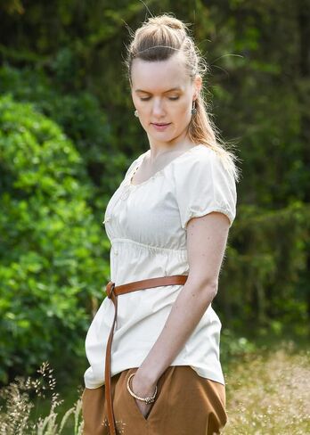 Battle-Merchant Aren Medieval Short Sleeve Blouse – 100% Cotton with Adjustable Neckline in Saudi Arabia