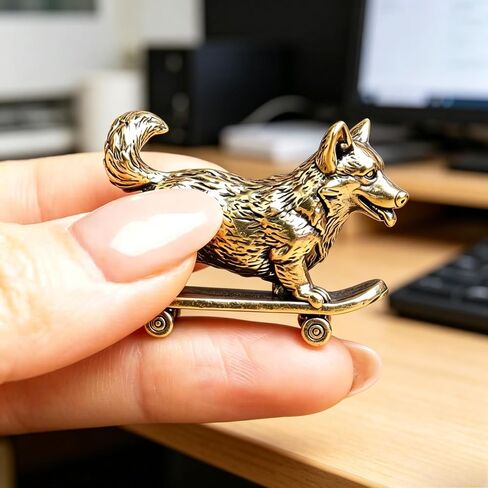Mini Brass Corgi Skateboard Figurine, Cute Dog Statue, Small Animal Ornament for Desk Shelf Car Decor, Pet Lover Gift (Golden) in Kuwait