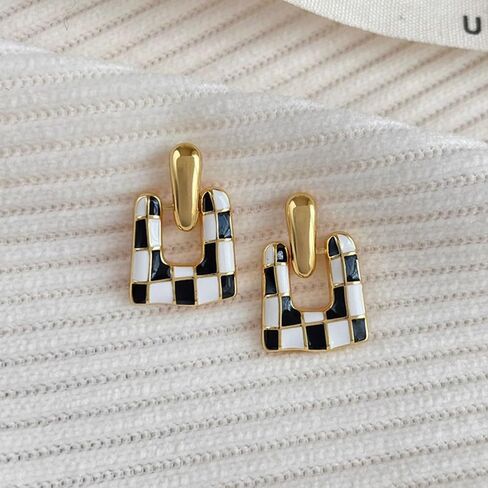 Gold Checkered Earrings for Women Black and White Checkered Dangle Earrings Geometric Square U-shaped Checkered Earrings Stylish Elegant Jewelry for Women in Saudi Arabia
