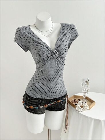 SweatyRocks Women's Polka Dots Twist Front T Shirts Y2k Deep V Neck Cap Sleeve Fitted Date Night Tees in Kuwait