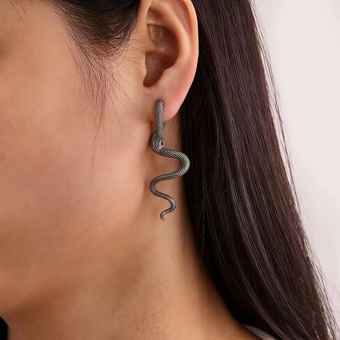 Retro Snake Earrings for Women Stainless Steel Gothic Punk Snake Stud Earring Biker Party Jewelry Gift in Saudi Arabia