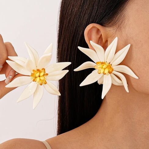 Large Flower Earrings for Women Bohemian Oversized Exaggerated Beach Hawaii Flower Earrings Floral Holiday Vacation Jewelry in Kuwait