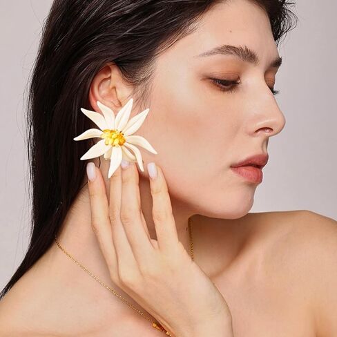 Large Flower Earrings for Women Bohemian Oversized Exaggerated Beach Hawaii Flower Earrings Floral Holiday Vacation Jewelry in Kuwait