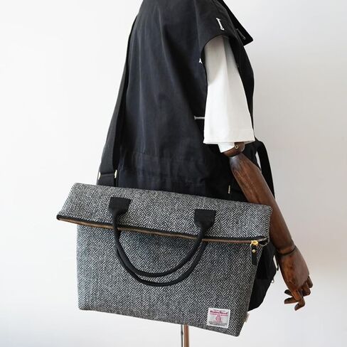 Harris Tweed Wool Tote Bag for Men and Women, Foldable Crossbody Shoulder Bag with Adjustable Strap and Large Capacity in Saudi Arabia