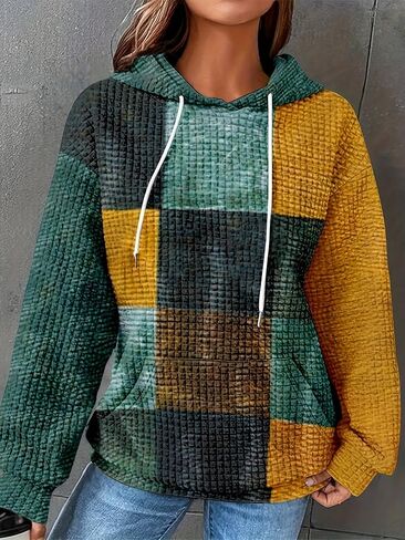 Plus Size Casual Loose Fit Slightly Stretchy Hoodie, Women's Rainbow Stripe Print Hooded Sweatshirt with Pockets in Kuwait