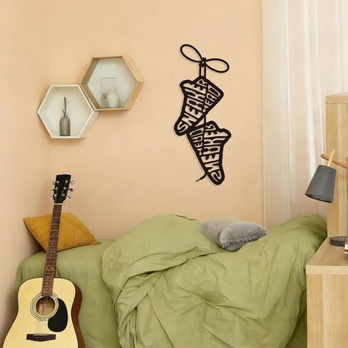 Zckjnoi Sneaker Head Metal Wall Art for Sports Room Decor for Teen Boys, Hypebeast Cool Boys Room Decor Wall Sign Modern Metal Wall Art for Teen Bedroom Decor Unique Gift for Sneaker Lovers in Saudi Arabia