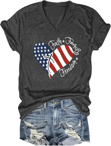 American Flag Heart Shirts for Women: 4th of July Graphic T-Shirt Vintage USA Flag Shirt Patriotic Blouse Tees in Saudi Arabia