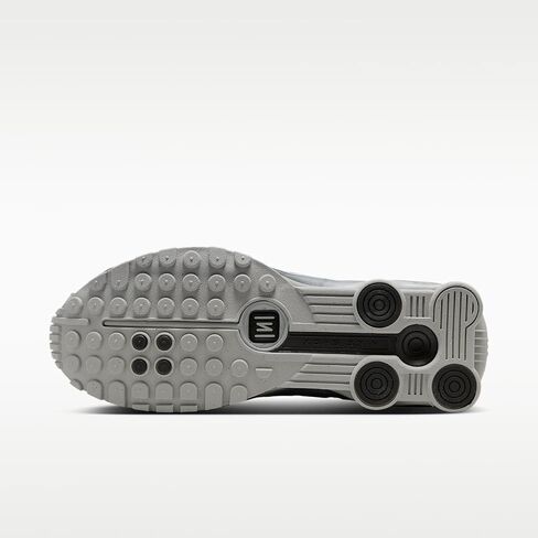 أحذية Nike Shox R4 للرجال (رمادي دخاني فاتح/رمادي دخاني/أبيض/أسود) in Kuwait
