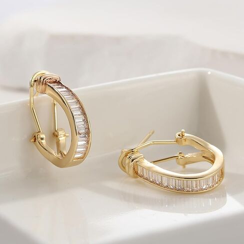 Fashionable Women's Hoop Earrings, for Women Party Wedding Minimalist Trendy Everyday Ear Jewelry Statement Gift in Saudi Arabia