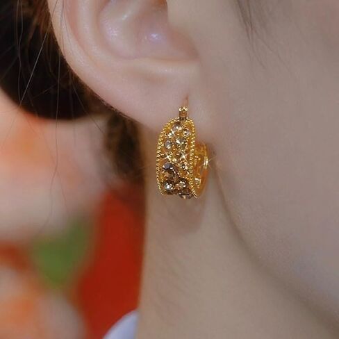 Gold Huggie Earrings for Women Gold Hoop Earrings Lightweight Hoops Gifts Vintage Jewelry in Kuwait