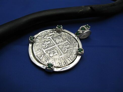 Nautical Sterling Silver Embellished Shipwreck "4 Reale" Pirate Treasure Coin Replica Pendant Necklace with Green Emerald Synthetic Gemstones in Saudi Arabia