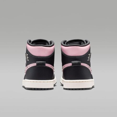 حذاء Air Jordan 1 Mid SE للسيدات (أنثراسيت/كارمين مثلج/حليب جوز الهند/فضي معدني) in Kuwait