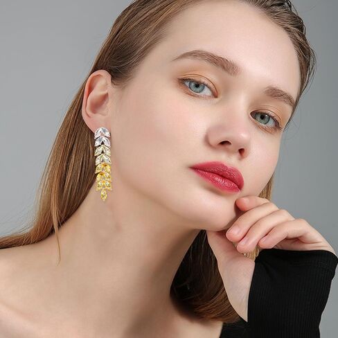 Gradient Rhinestone Tassel Wheat Stud Earrings for Woman Long Crystal Leaf Dangle Drop Statement Earrings Wedding Brides Brides Jewelry Gifts in Kuwait