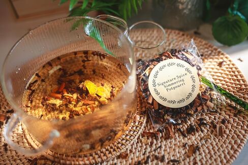 Winter Simmering Potpourri Kit – 10 Mini Bags of All-Natural Stove Top Scent Mix, Dried Fruit & Spice Blends for Cozy Home Fragrance, Set for Christmas, Mother’s Day & Housewarming in Saudi Arabia