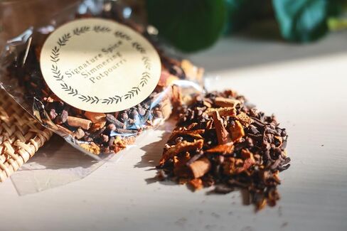 Winter Simmering Potpourri Kit – 10 Mini Bags of All-Natural Stove Top Scent Mix, Dried Fruit & Spice Blends for Cozy Home Fragrance, Set for Christmas, Mother’s Day & Housewarming in Saudi Arabia