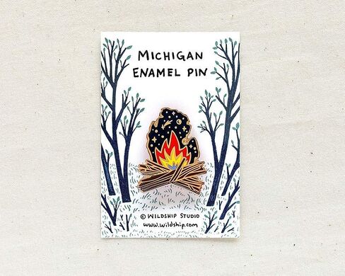 Michigan Enamel Pin - Lapel Pin - Badge in Saudi Arabia
