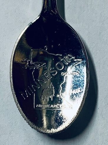MINNESOTA STATE SPOON COLLECTORS SOUVENIR NEW IN BOX MADE IN USA in Kuwait