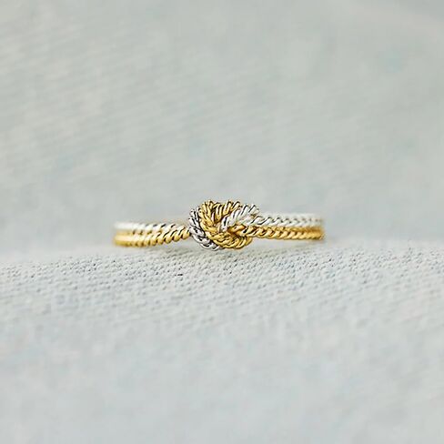 Chic Two-tone Style Finger Ring for Women Fashion Knot Shape Jewelry Female Daily Accessories in Kuwait