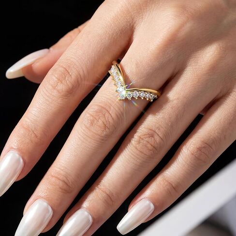 1 Pc Moissanite 925 Silver Rings Silver 0.03ct Glamorous Pavé Diamond V-Shaped Crown Ring for Women Engagement Wear Women's Best Gift Fine Jewellery Gifts in Kuwait