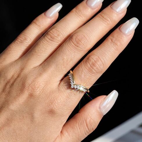 1 Pc Moissanite 925 Silver Rings Silver 0.03ct Glamorous Pavé Diamond V-Shaped Crown Ring for Women Engagement Wear Women's Best Gift Fine Jewellery Gifts in Kuwait