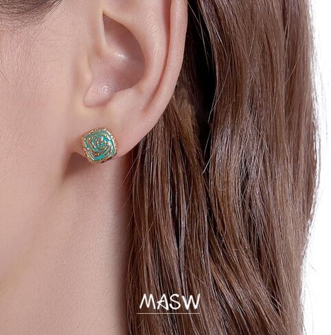Vintage Fashion Green Flower stud Earrings Exquisite and Compact Geometric Square Gold Plated Women's Earrings M3395 in Saudi Arabia