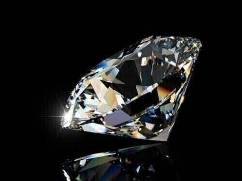 Natural Diamond Round Cut 5.90 Carat (CT) D Grade Certified Loose Gemstone - High Clarity, Excellent Brilliance, Ideal for Fine Jewelry, Engagement Rings in Kuwait