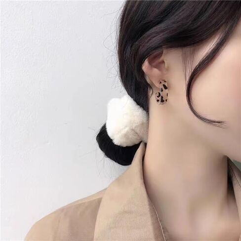Leopard Print Acrylic Hoop Earrings for Women - Acrylic Tortoise Shell Hoop Earrings Lightweight C Shape Earrings in Kuwait