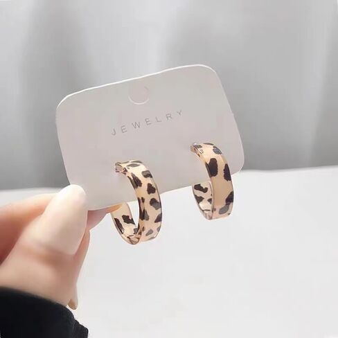 Leopard Print Acrylic Hoop Earrings for Women - Acrylic Tortoise Shell Hoop Earrings Lightweight C Shape Earrings in Kuwait