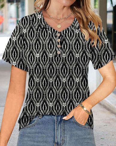 Womens Crewneck Shirts Summer Short Sleeve Tops Ladies Fashion Pleated Loose Tunic Blouse for Leggins in Kuwait