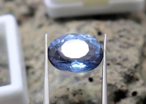 11Ct Natural Alexandrite Gemstone Oval Cut | Certified AAA Faceted Alexandrite | Loose Color Changing Gemstone in Kuwait