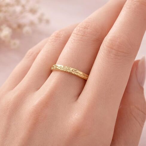 Floral Engraved Gold Wedding Band for Women | Vintage Style Minimalist Stackable Ring | Dainty Leaf Pattern Ring | Elegant Everyday Jewelry Gift for Her in Kuwait