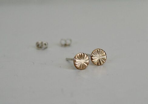 Modern 5mm Hammered Round Gold Filled Stud Earrings, Gold Filled Lobe Piercings, Sunshine Design in Saudi Arabia