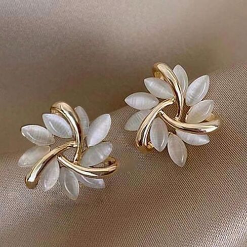 French Style Cat's Eye Stone Floral Stud Earrings, Minimalist Petal Design Elegant Earrings for Women, Dainty Everyday Luxury Jewelry, All-Season Wear for Girlfriend and Friends in Kuwait
