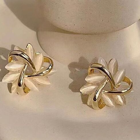 French Style Cat's Eye Stone Floral Stud Earrings, Minimalist Petal Design Elegant Earrings for Women, Dainty Everyday Luxury Jewelry, All-Season Wear for Girlfriend and Friends in Kuwait