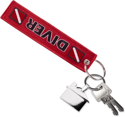 Polyester Embroidered Diver Keychain Lightweight Waterproof Diving Keyring for Scuba Enthusiasts Beach Holidays in Saudi Arabia