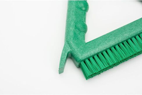 SPARTA Plastic Commercial Grout Brush, Triangle-Shaped Scrub Brush with Scraper and Two Threaded Holes for Attaching Handle (Sold Separately), 9 x 7 x 7 Inches, White, (Pack of 4) in Saudi Arabia