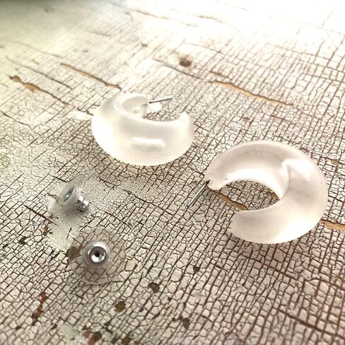 Clear Frosted Hoop Earrings | vintage frosted lucite snail shell hoops - SNL-CL-1 in Saudi Arabia
