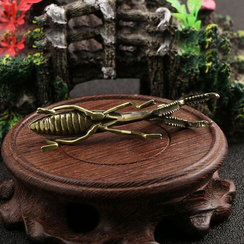 Vintage Solid Brass Insect Figurine – Mini Mantis Sculpture for Home & Office Desk Decor, Collectible Gift for Nature Lovers in Kuwait