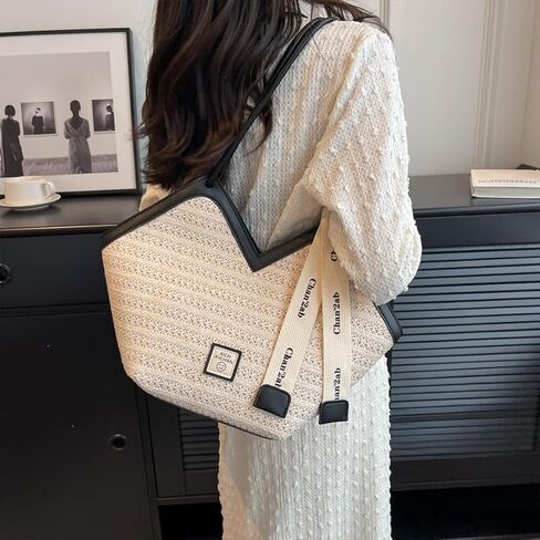Straw Beach Tote Bags for Women, French Retro Shoulder Bag, Classic Woven Travel Bag in Saudi Arabia