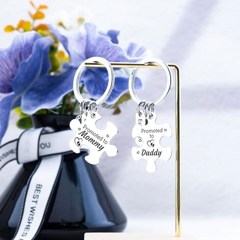 New Parents Gifts for Couples 2026 Sweet Parents To Be Keychain Fathers Day Gift for New Mom And Dad First Time Gift Pregnancy Gifts for Expecting Parent in Kuwait