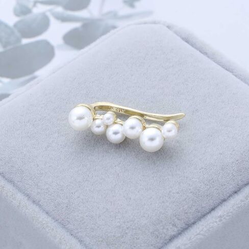 Vintage Pearl Ear Climber Earrings Pearl Cuff Crawler Earrings Cluster Pearls Stud Earring White Bead Climber Crawler Earring Jewelry for Women in Kuwait