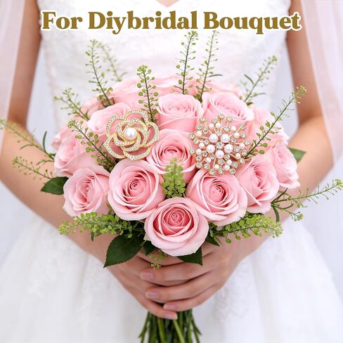 Pearl Flower Brooches for Women, 4pcs Glod Crystal Floral Pins, 4 Stlye Rhinestone Pearl Brooch, Fashion Elegant Golden Pins for Wedding Appreciation Ceremony Decor in Saudi Arabia