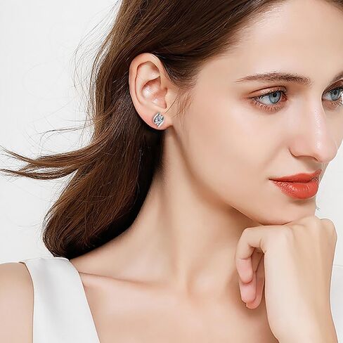 14K Gold Geometric Diamond Stud Earrings, 0.5ct Round Cut D-color VVS1, Ideal for Valentines Day Gifts for Her in Saudi Arabia