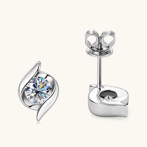 14K Gold Geometric Diamond Stud Earrings, 0.5ct Round Cut D-color VVS1, Ideal for Valentines Day Gifts for Her in Saudi Arabia